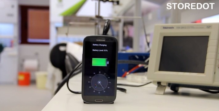 StoreDot-Flash-Battery-Demo-YouTube-02-001285-710x360